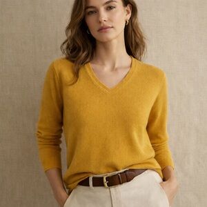 Mark Adam 100% Cashmere Sweater